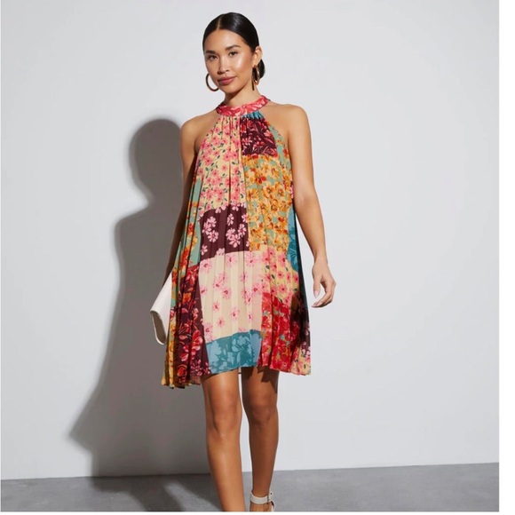 Vici Dresses & Skirts - NWT VICI DRESS FORUM Patchwork Pleated Halter Mini Boho Dress S